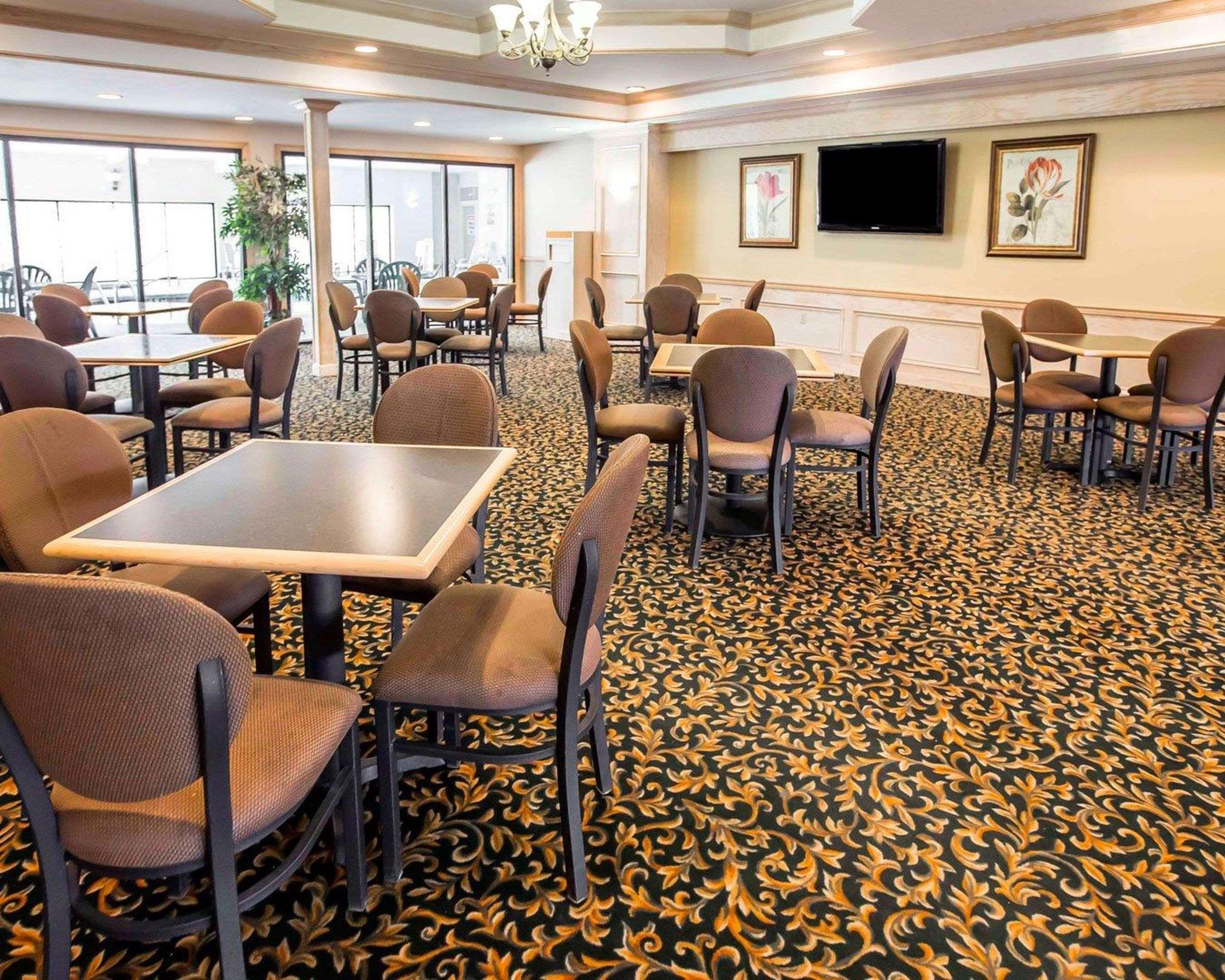 Comfort Suites University Area Notre Dame-South Bend Exterior foto