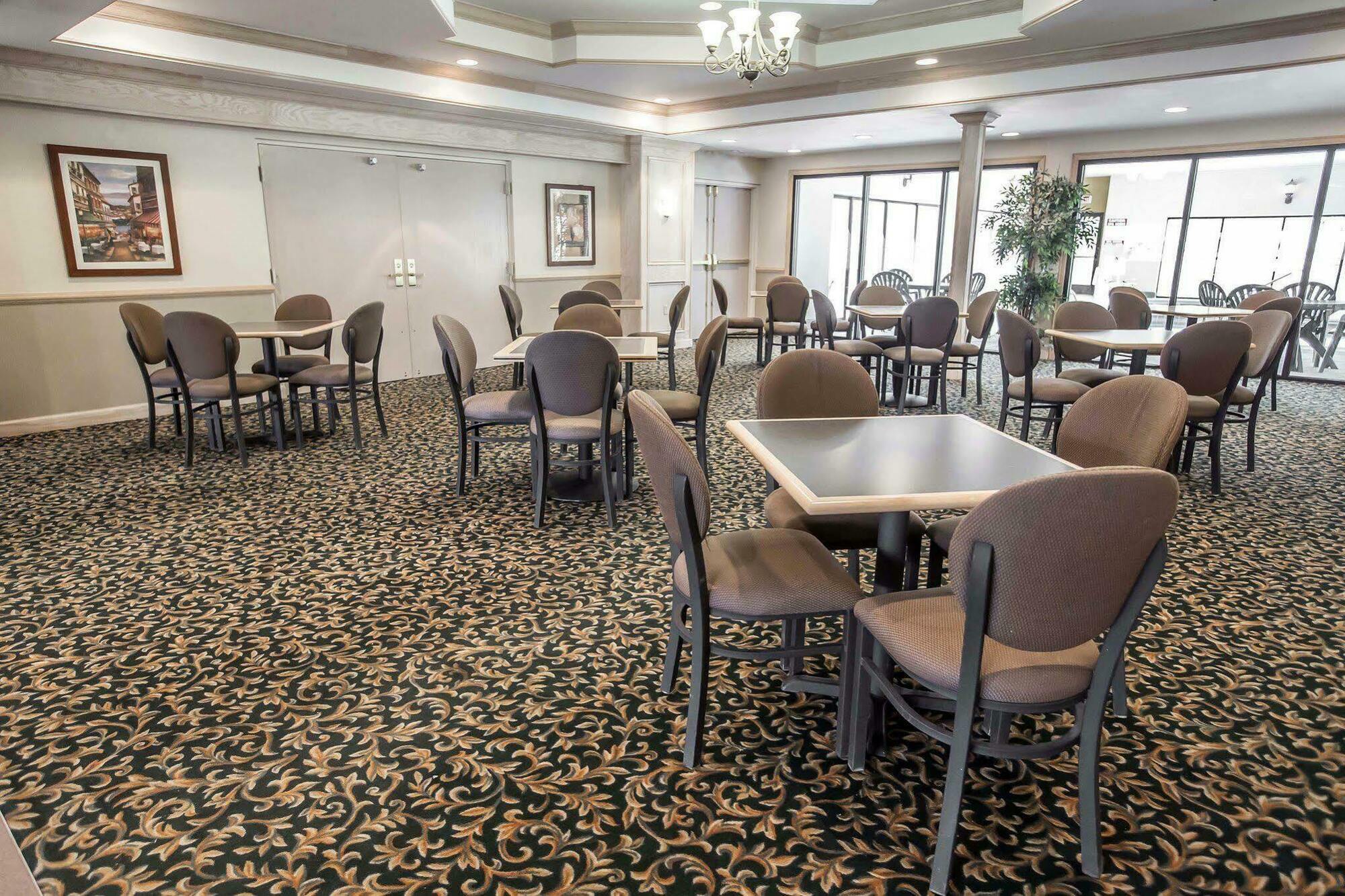 Comfort Suites University Area Notre Dame-South Bend Exterior foto